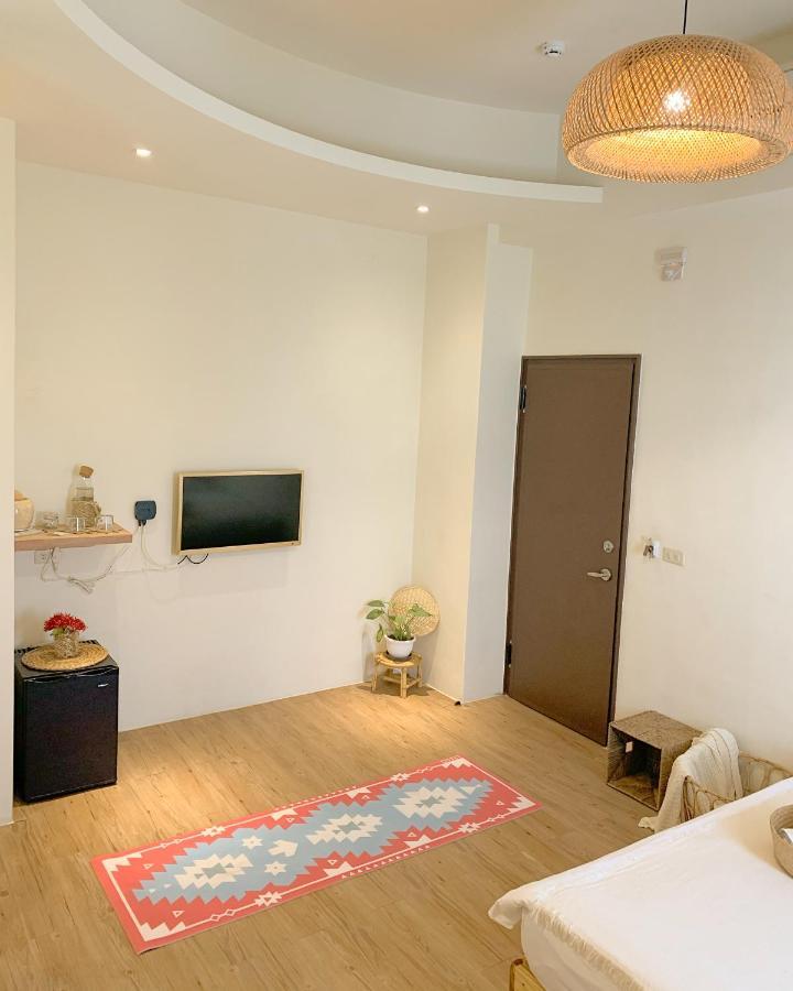 W24墾丁民宿墾丁大街一館bnb Exterior foto